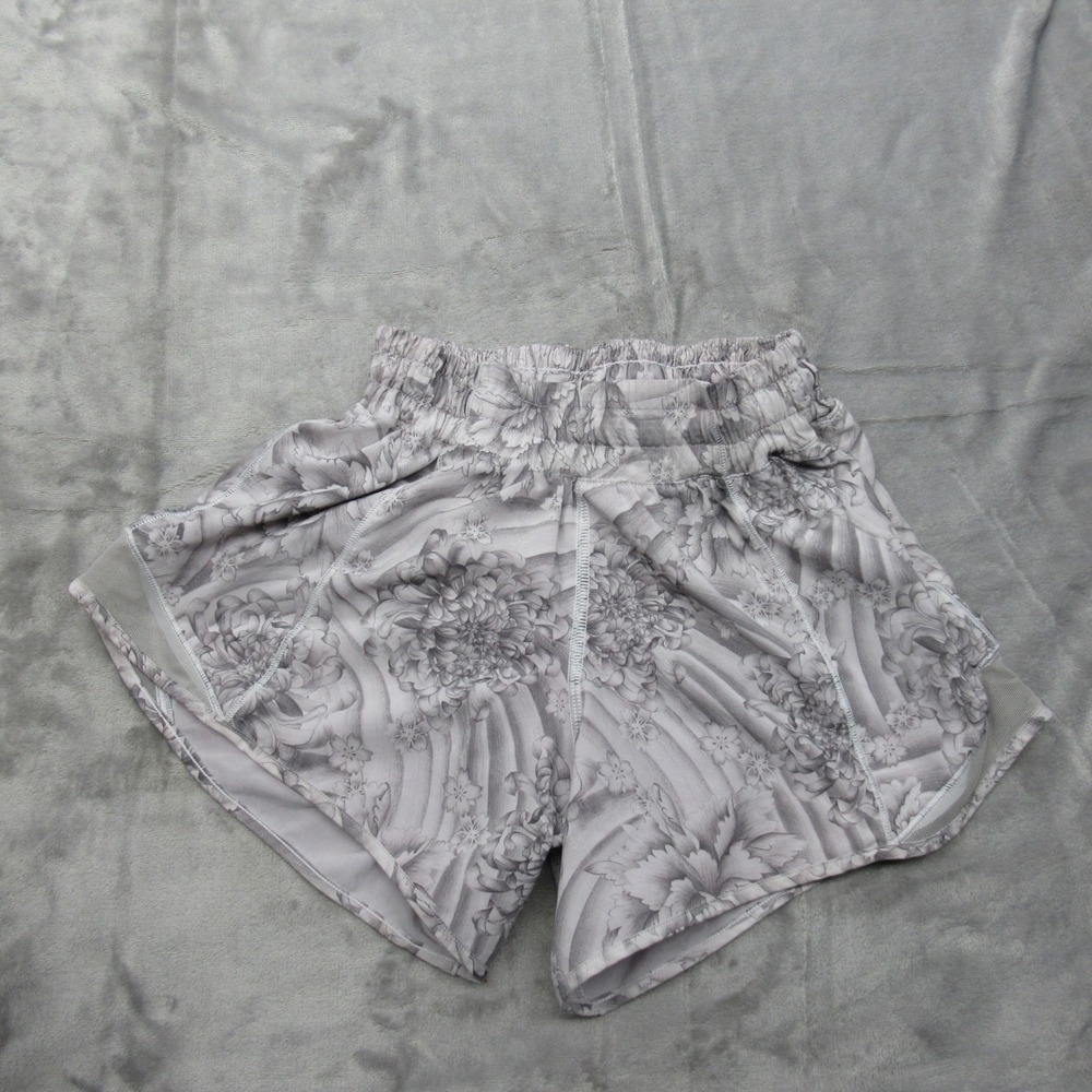 Lululemon Shorts Womens 2 Gray Floral Tall Hotty Hot Mesh‎ Pocket Zipper Lined